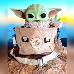 EUC STAR WARS GROGU "The Child" TALKING 11" Figurine with Canvas Carrying Bag